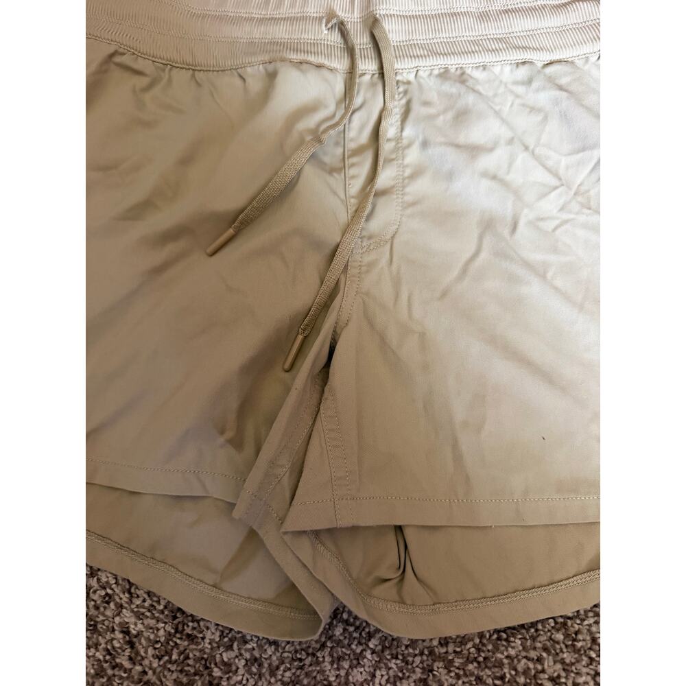 The North Face Aphrodite Shorts Womens L Khaki Tan FlashDry Hiking Stretch - Picture 3 of 7